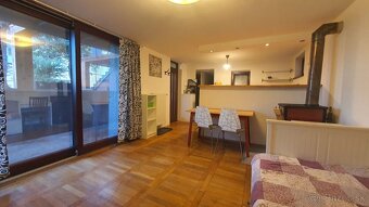 Prenájom ŠTÝLOVÝ, zariadený APARTMÁN s terasou v RD, samosta - 12