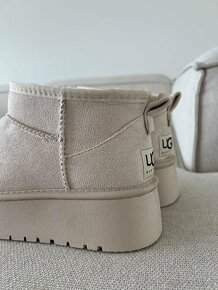 Ugg platform mini dámske čižmy béžové krémové - 12