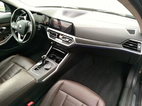 BMW 320d xDrive Touring koupené v CZ odpočet DPH - 12