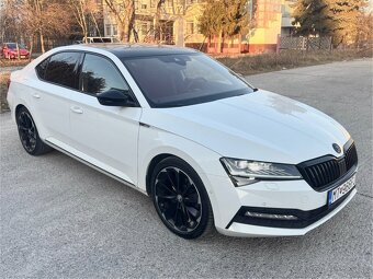 Škoda superb 3 Sportline limousine 2.0TDi r.v.2021/6 - 12