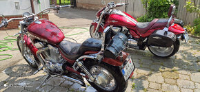 Suzuki Intruder VZR 1800 - 12