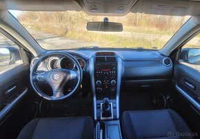 Suzuki Grand Vitara 1.9 DDiS 4x4 - 12