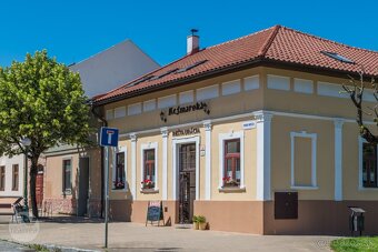 Na predaj objekt na podnikanie v centre Kažmarku - 12