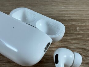 NOVÉ Apple AirPods Pro 2. Generácie USB-C - 12