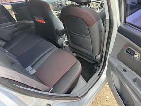 Kia Rio 1.4 LX Plus - 12