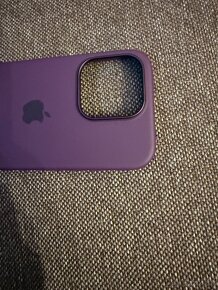 iPhone 16 Pro Silicone Case - 12