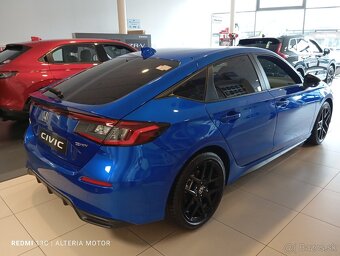 Honda Civic SPORT 2.0 e:HEV Automat - 12