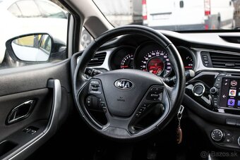 Kia Ceed SW 1.4 MPI Silver - 12