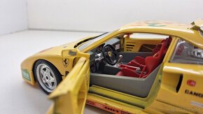 1:18 FERRARI F40 No. 2 - 12