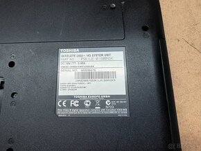 Predám pokazený notebook na náhradné diely zn.TOSHIBA L650 - 12