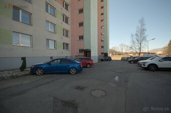 PRIESTRANNÝ 2i 68m2 + LOGGIA na sídlisku ROVEŇ - 12