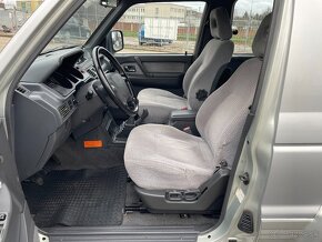 Mitsubishi Pajero MT 2,8TD GLS 4WD s uzávierkou - 12