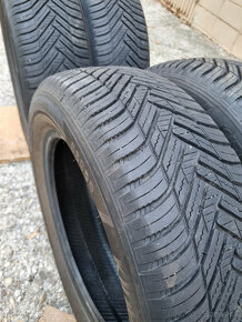 Celoročné pneu 215/60 R17 Hankook Kinergy 4S2 - 12