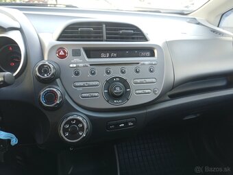 Honda Jazz 73000km benzin - 12