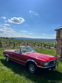 Mercedes SL W107 - 12