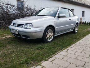 VW golf Cabriolet 3.5 1.6 benzin 74kw - 12