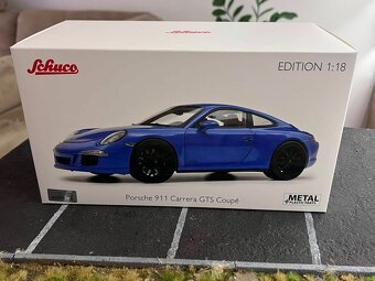 1:18 PORSCHE 911 Carrera GTS Coupe - Schuco - 12