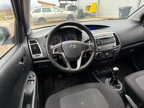 Hyundai i20 1.25 benzín - 12