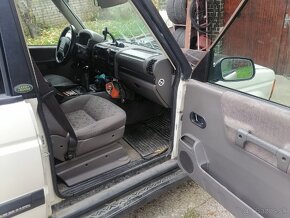 LANDROVER DISCOVERY 2 TD5 - 12