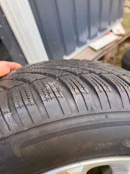 Zimna sada 215/60 R 16 - 12