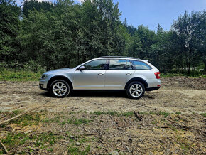 Škoda Octavia SCOUT 4x4 - 12