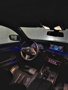 BMW M5 Marina Bay Blue - 12