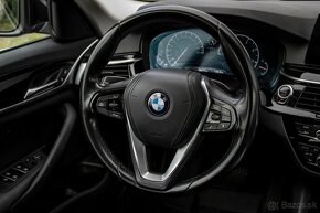 BMW Rad 5 Touring - 520d A/T - 12