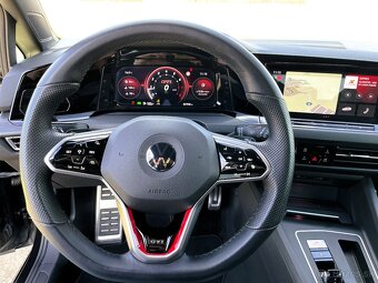 VW Golf VIII GTI 2.0 TSI - 12