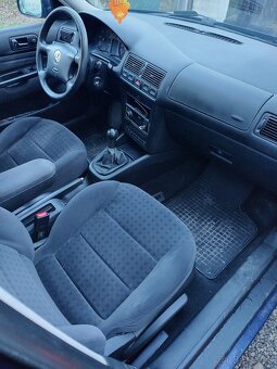 Volkswagen Golf 1.9 TDI 66kw - 12