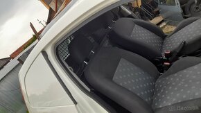 FORD FIESTA 1.4 TDCI - 3 X - COMFORT - SVETLO ZADNÉ FACELIFT - 12