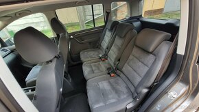 VW Touran 2.0 TDI - Highline - Po veľkom servise - 12