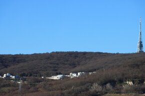 1i byt s panoramatickým výhľadom na Malé Karpaty - 12