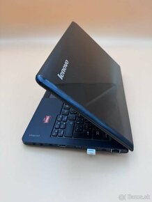 Notebook 12" Lenovo.AMD E-350 2x1,60GHz.8gb ram.240gb SSD. - 12