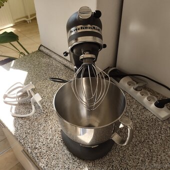 KitchenAid mixér na predaj.ARTISAN. - 12