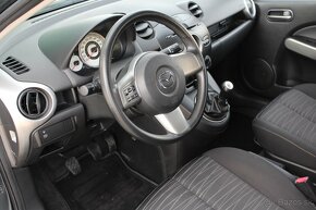 Mazda 2 1.3i CE Pro - 12