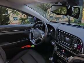 Hyundai Elantra 1.6 Benzin - 12