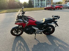 Honda NC750X  9/2021 + hliníkové kufre GIVI a výbava - 12