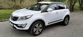 Kia Sportage 2.0 CRDi 4WD 184k - 12