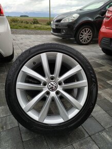 Volkswagen Golf 6 Rline 2.0 TDI - 12