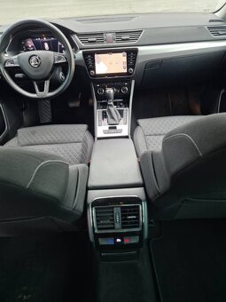 Škoda Superb Combi 2.0 TDI SCR Style DSG - 12