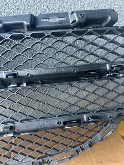 Mercedes benz w205 front grill - 12