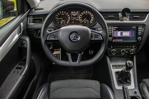 Škoda Octavia Combi 1.6 TDI 110k GreenLine Ambition - 12