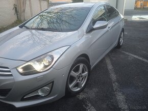 Americká verzia Hyundai i40 - 12