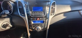 Hyundai i30 combi diesel manual - 12