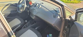 Seat ibiza 1,6tdi kombi havarovaná - 12