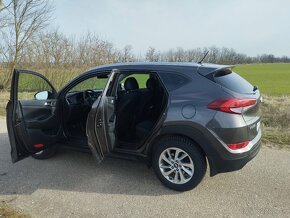 Hyundai Tucson - 12