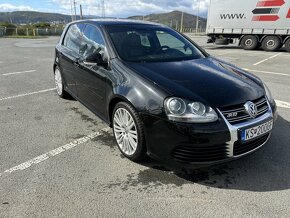 VW Golf R32 - 12