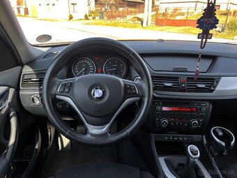 BMW X1 xDrive 18d - 12