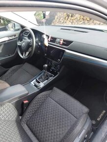 Škoda Superb Combi 2,0 TDI - 12