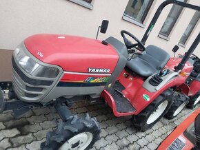 Yanmar EF220 - 12